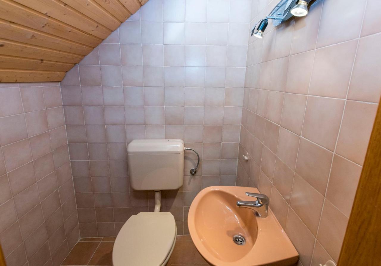 Apartments Jelka プリモシュテン エクステリア 写真